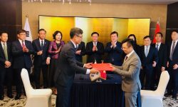 Deputy Prime Minister Vuong Dinh Hue witnessed An Phat Holdings promoting the cooperation in research and production of bio compostable materials in South Korea